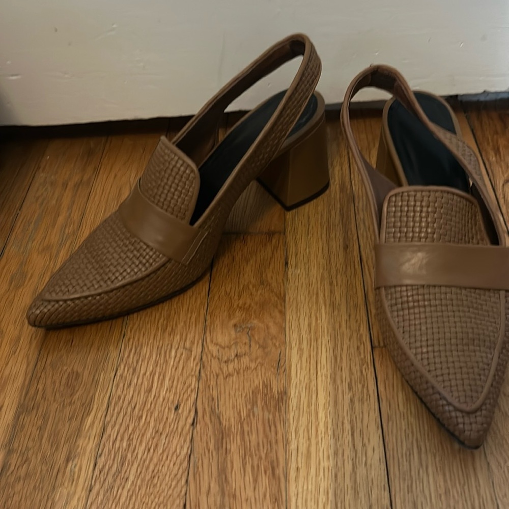 Martínez shoes - very cute and in good used condition. Made in Spain!